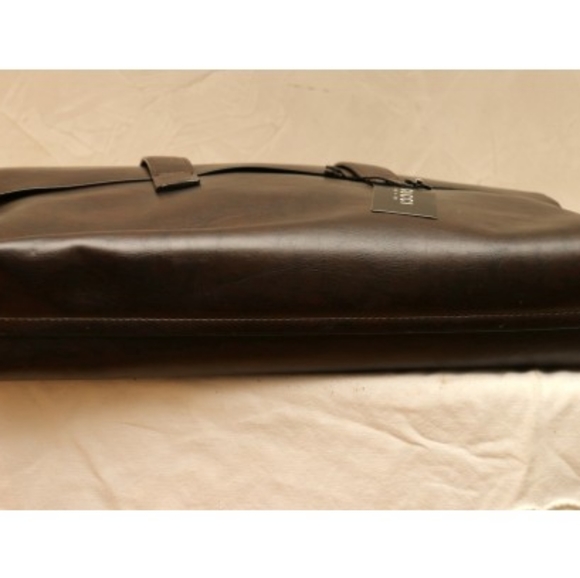 NGucci Leather attache bag brand new  with tags. - Picture 7 of 9